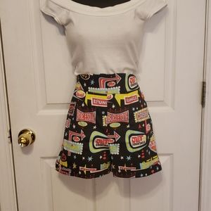 Laura Byrnes/Pinup Couture NWT shorts